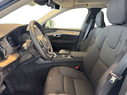 New 2026 Volvo XC90 B5 Core w/ Protection Package Premier AWD/4WD image 12