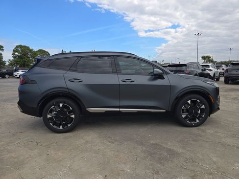 New 2026 Kia Sportage SX Prestige AWD/4WD image 9