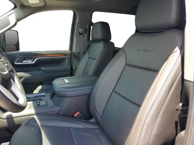 Used 2025 GMC Sierra 2500 Denali w/ Max Trailering Package AWD/4WD image 5