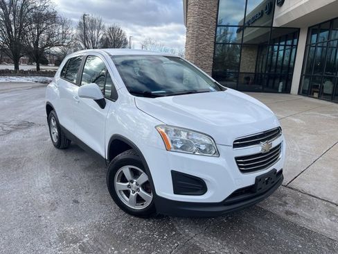 Used 2016 Chevrolet Trax LS w/ LPO, Protection Package image 2