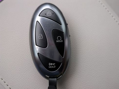 New 2026 Hyundai Tucson Limited image 30