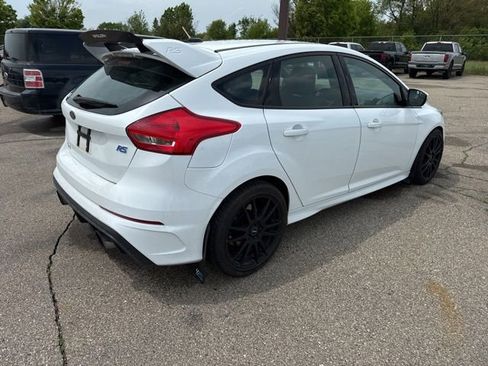 Used 2017 Ford Focus RS AWD/4WD image 5