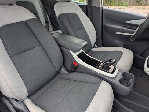Used 2021 Chevrolet Bolt LT image 11