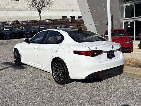 Used 2023 Alfa Romeo Giulia Ti image 7