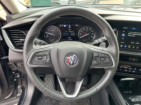 Used 2023 Buick Envision Avenir AWD/4WD image 14