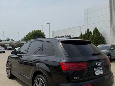 Used 2019 Audi Q7 3.0T Prestige w/ Prestige Package AWD/4WD image 3