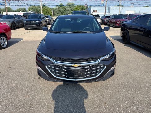 Used 2023 Chevrolet Malibu LT FWD image 12