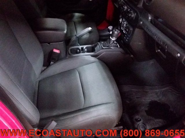 Used 2019 Jeep Wrangler Unlimited Sport S AWD/4WD image 13