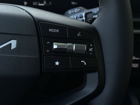 New 2026 Kia Sportage SX FWD image 39