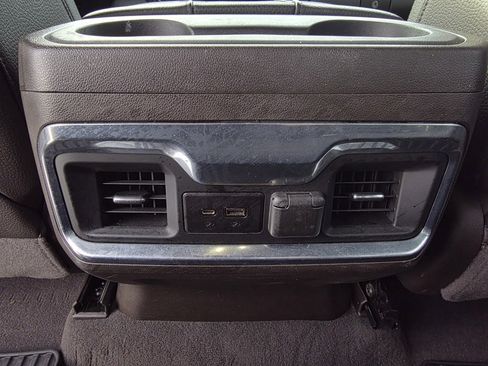 Used 2022 GMC Sierra 1500 Denali w/ Denali Reserve Package image 25