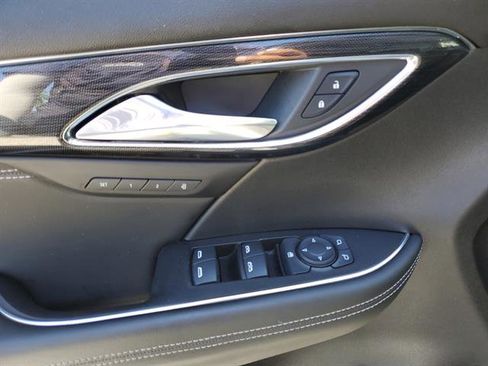 Used 2023 Buick Envision Essence FWD image 43