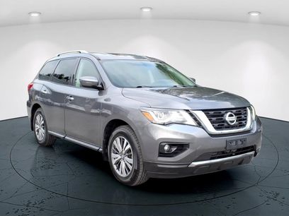 Used 2019 Nissan Pathfinder SV