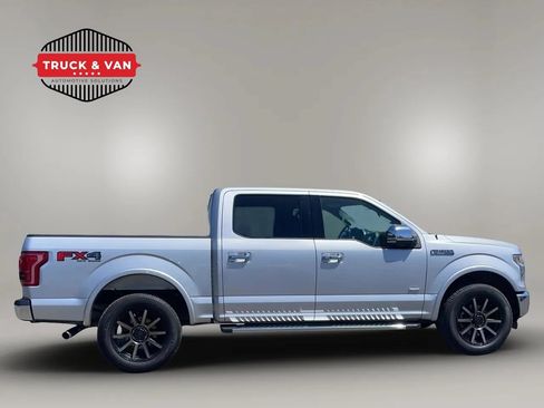 Used 2017 Ford F150 Lariat AWD/4WD image 7