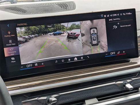 Used 2024 BMW X5 xDrive40i w/ Premium Package image 21