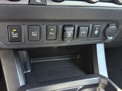 Used 2021 Toyota Tacoma TRD Pro AWD/4WD image 21