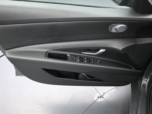 New 2026 Hyundai Elantra SE FWD image 12