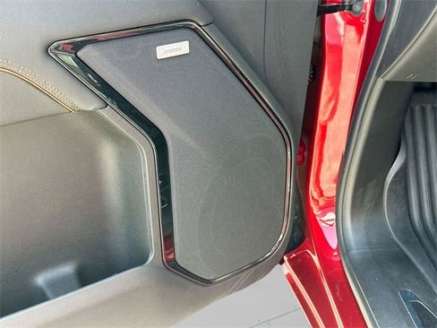 Used 2024 GMC Sierra 2500 AT4 w/ AT4 Premium Plus Package image 16