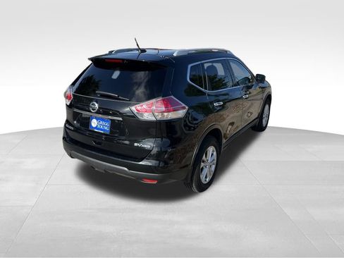 Used 2016 Nissan Rogue SV w/ SV Premium Package AWD/4WD image 6
