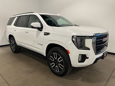 Used 2024 GMC Yukon AT4 w/ AT4 Premium Plus Package AWD/4WD image 1