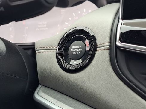 New 2026 Jeep Compass Limited AWD/4WD image 10