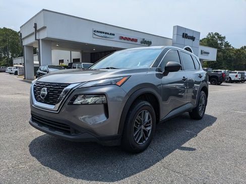 Used 2021 Nissan Rogue S FWD image 9