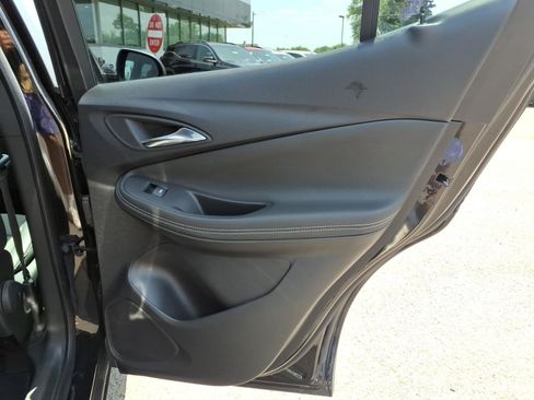 Used 2023 Buick Encore GX Preferred w/ Cold Weather Comfort Package FWD image 27