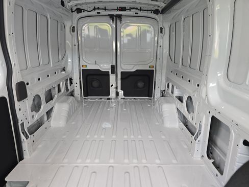 New 2026 Ford Transit 250 148 Medium Roof RWD image 16