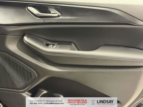 New 2025 Jeep Grand Cherokee Altitude AWD/4WD image 10