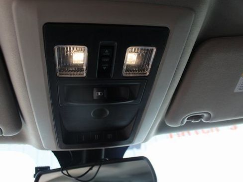 Used 2014 RAM 3500 Laramie image 17