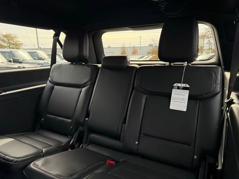 New 2025 Ford Expedition Max Platinum w/ Stealth Performance Package image 29