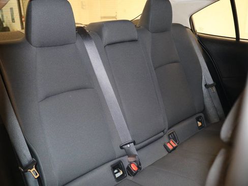 Used 2022 Toyota Corolla LE image 64