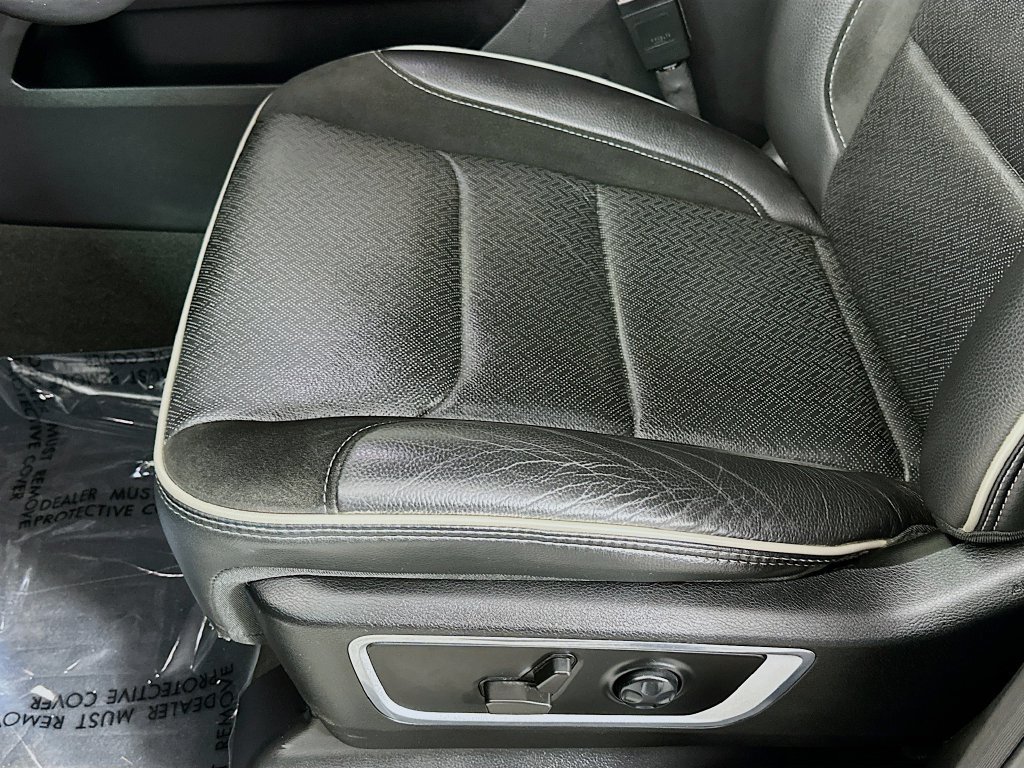 Used 2021 RAM 1500 Laramie AWD/4WD image 29