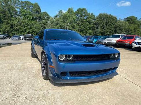 Used 2020 Dodge Challenger R/T Scat Pack RWD image 4
