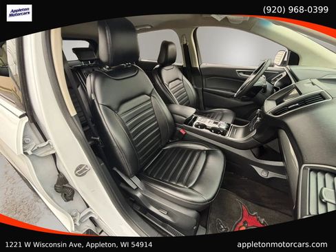 Used 2020 Ford Edge SEL FWD image 44
