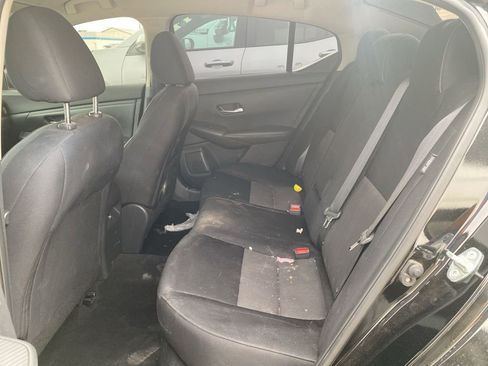 Used 2021 Nissan Sentra SV FWD image 8