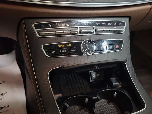 Used 2019 Mercedes-Benz E 450 4MATIC Sedan image 19