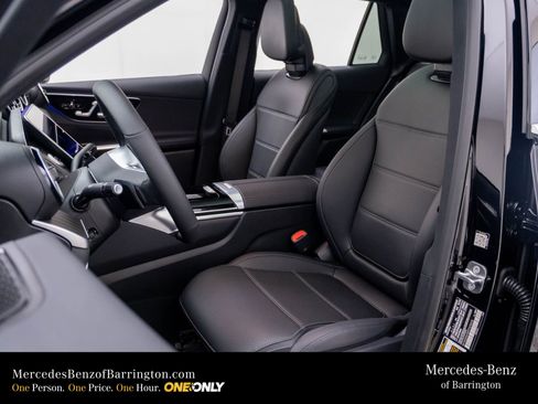 New 2026 Mercedes-Benz GLC 300 4MATIC image 18