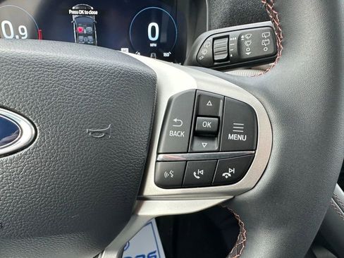 New 2026 Ford Explorer Active AWD/4WD image 27