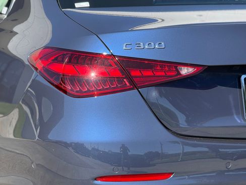 Used 2025 Mercedes-Benz C 300 Sedan image 13