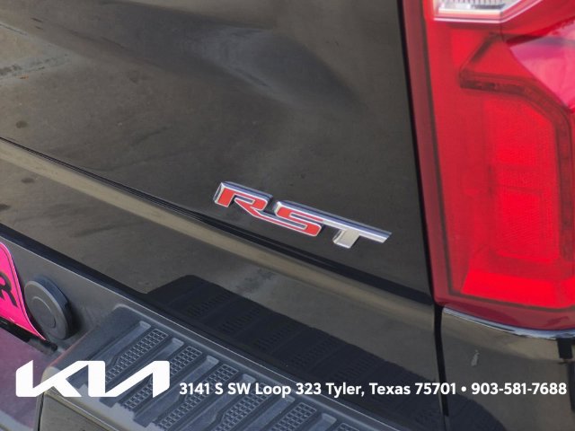 Used 2025 Chevrolet Silverado 1500 RST RWD image 8