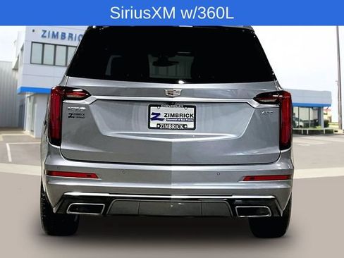 Used 2021 Cadillac XT6 Premium Luxury FWD image 9