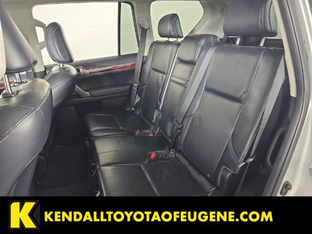 Used 2013 Lexus GX 460 w/ Convenience Pkg AWD/4WD image 28