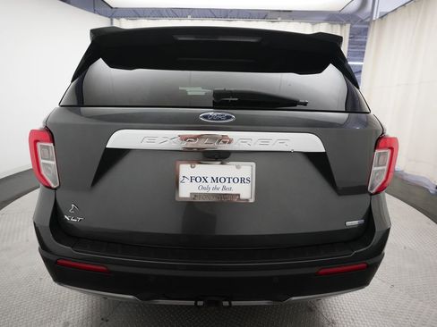 Used 2020 Ford Explorer XLT w/ Equipment Group 202A AWD/4WD image 26
