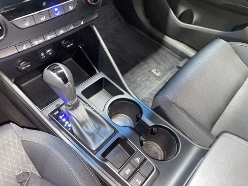 Used 2017 Hyundai Tucson Sport AWD/4WD image 18