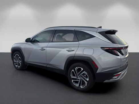 Used 2025 Hyundai Tucson Limited AWD/4WD image 6