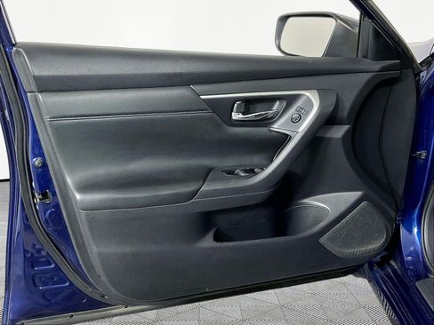 Used 2018 Nissan Altima 2.5 SR FWD image 20