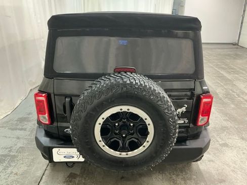 Used 2021 Ford Bronco Base image 4