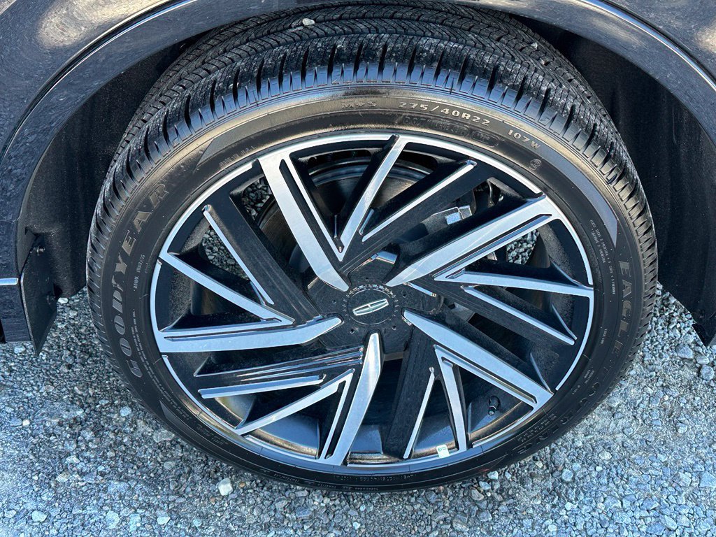 New 2026 Lincoln Aviator Black Label w/ Jet Appearance Package AWD/4WD image 5