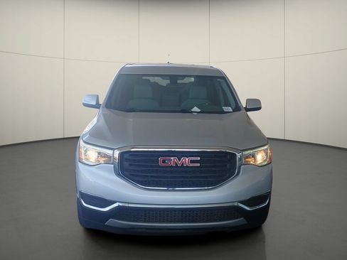 Used 2018 GMC Acadia SLE w/ LPO, Cargo Package FWD image 2