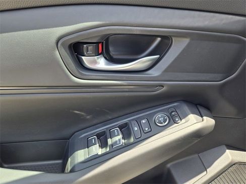 New 2025 Honda Accord SE image 15